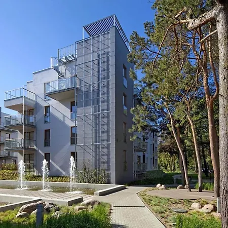 Nadmorski Dwor Modern Apartment Gdansk